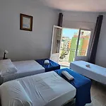 Pensión Caste 3*