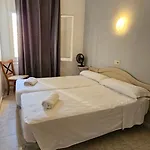 Caste Pensión 3*