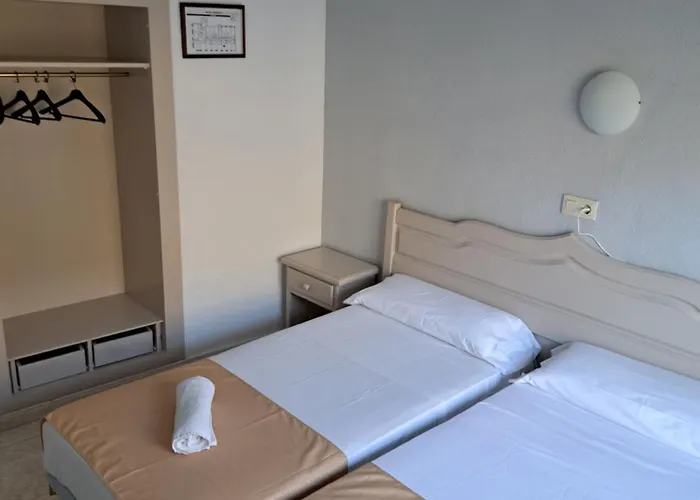 Caste Gæstehus Lloret de Mar